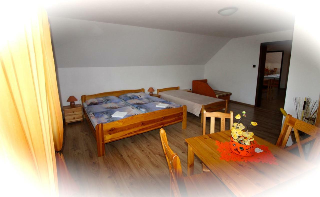 Penzion Saty Liptovske Sliace Экстерьер фото